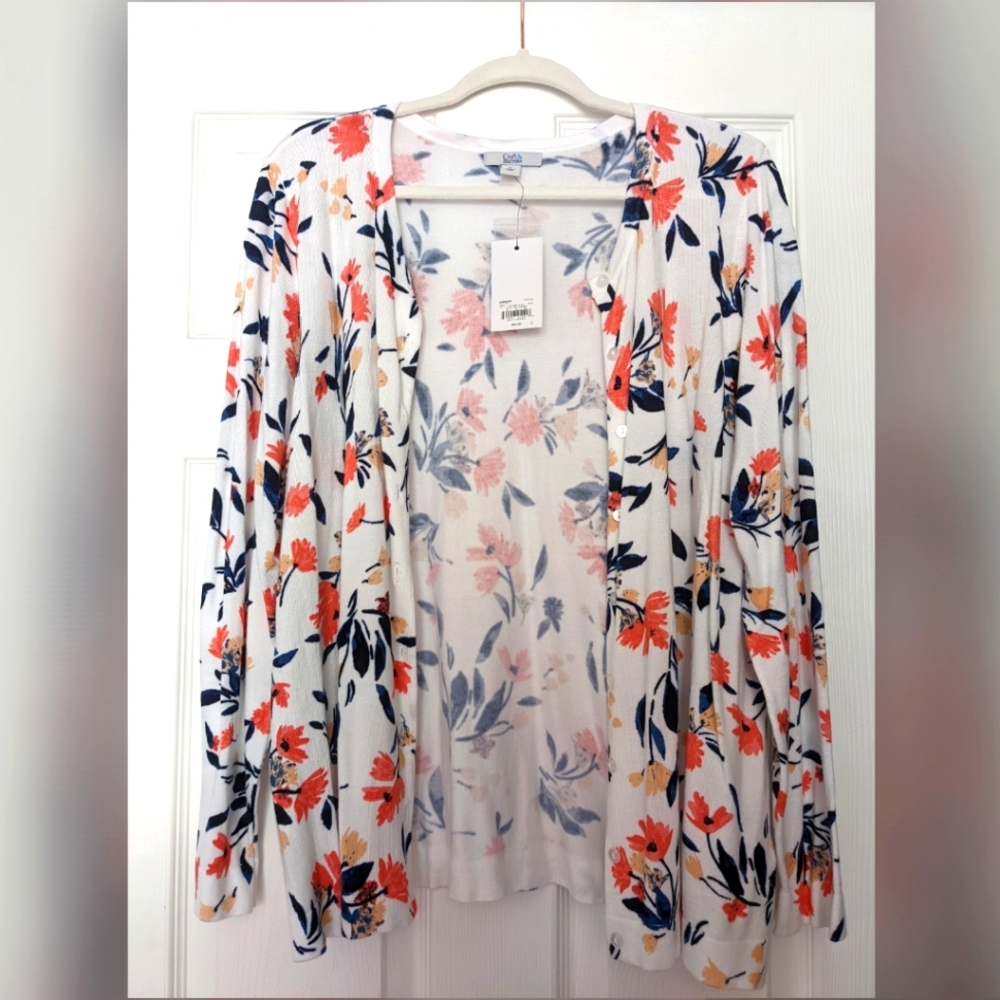 NWT Kohl's Croft & Barrow floral button up cardigan